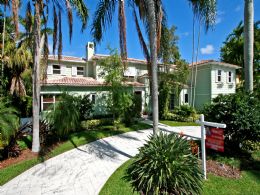 Fort Lauderdales' Las Olas Isles