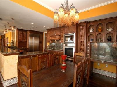Oceanside high floor two bedroom
