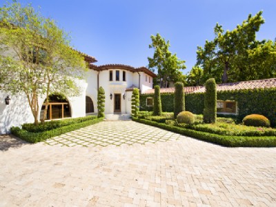 2201 SUNSET DR