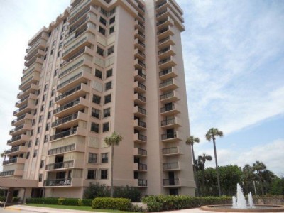 2001 N Ocean Blvd # 203