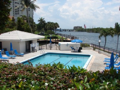 4750 S Ocean Blvd # 709