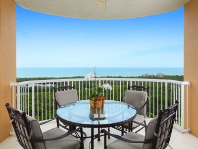 St Raphael # 1602 $1,075,000