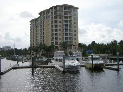Intracoastal Views Luxury Condo with Marina