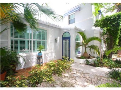 Great 4BR Home on Miami Beach Golf Club: $999k