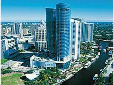 Las Olas River House