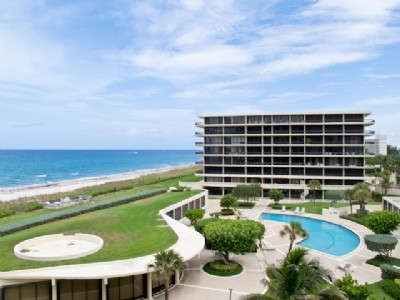 Exquisite Ocean Views
