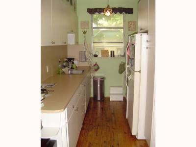 1606 JEFFERSON AV #14
