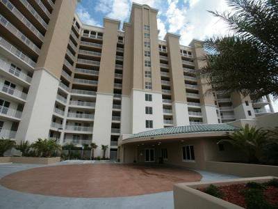 10 SW SOUTH RIVER DR #1712