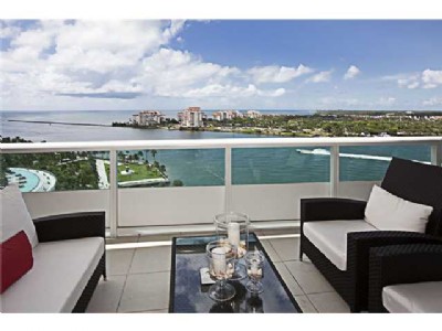 1000 S POINTE DR #1504