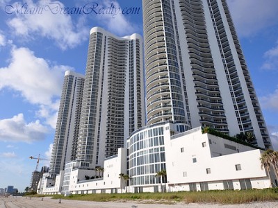 Trump Towers In Sunny Isles Beach