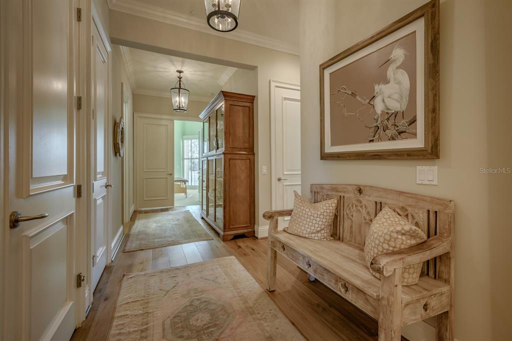 28 PORTO MAR UNIT 101