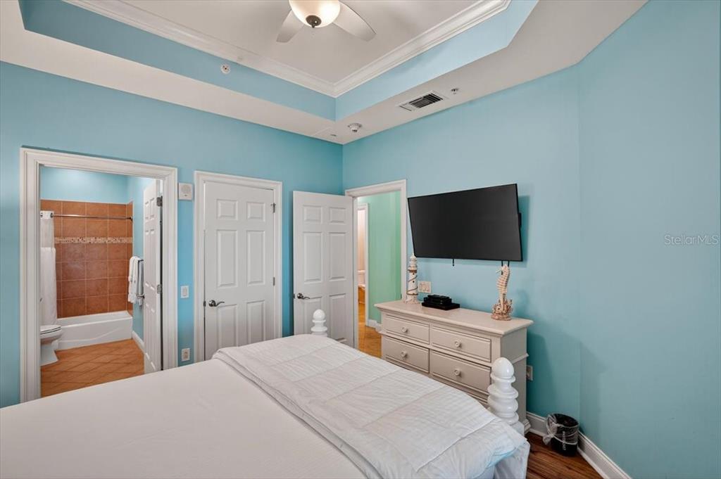 200 OCEAN CREST DRIVE UNIT 646