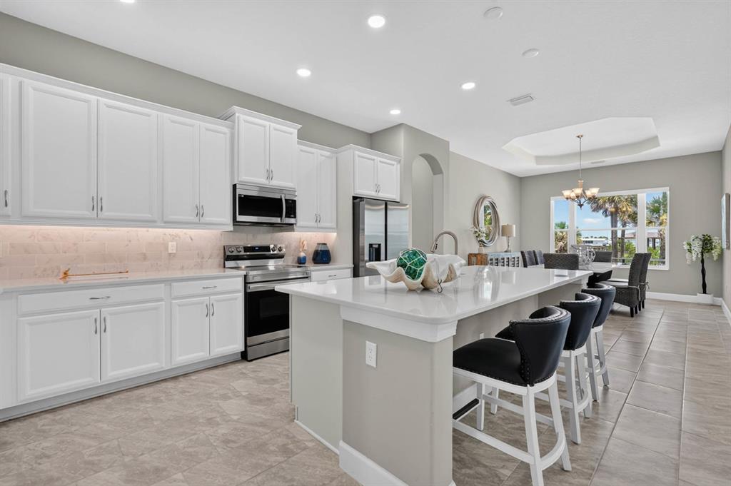 27 S RIVERWALK DRIVE