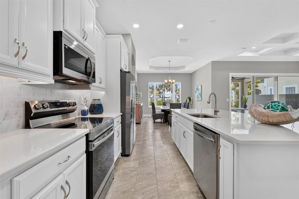 27 S RIVERWALK DRIVE