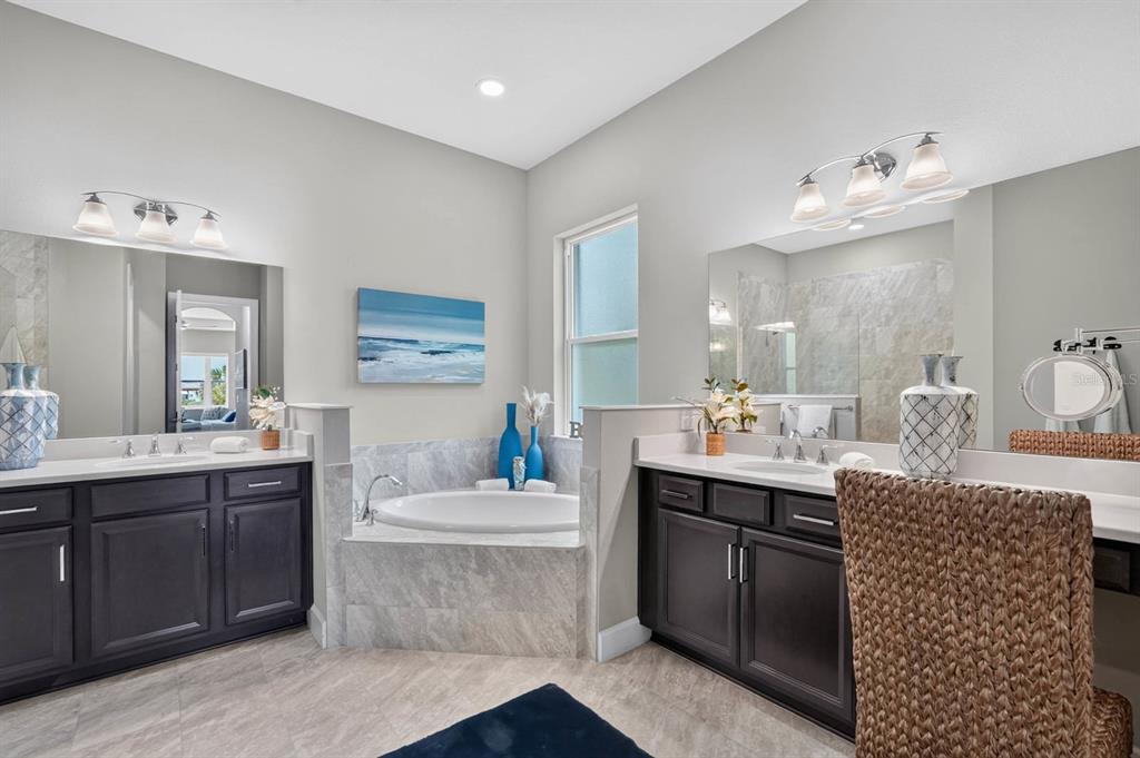 27 S RIVERWALK DRIVE