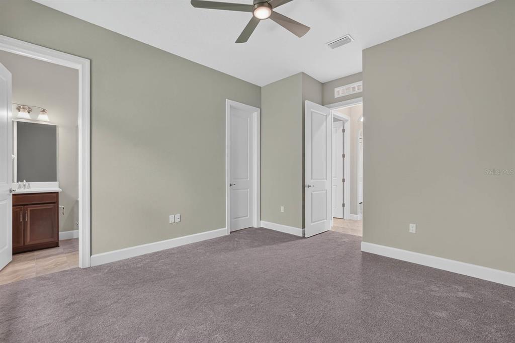 27 S RIVERWALK DRIVE
