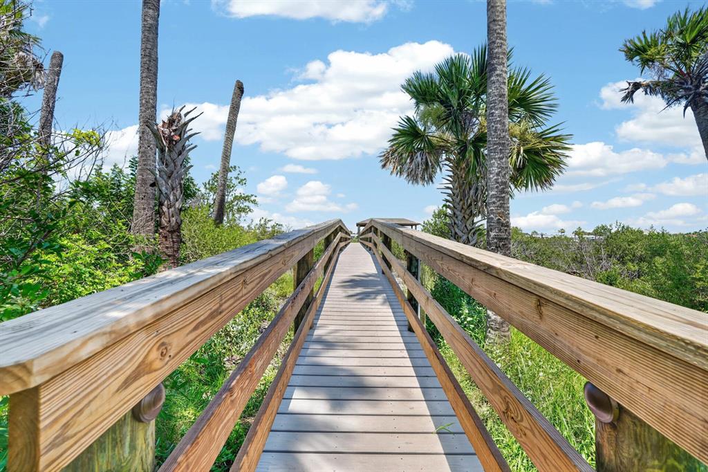 27 S RIVERWALK DRIVE