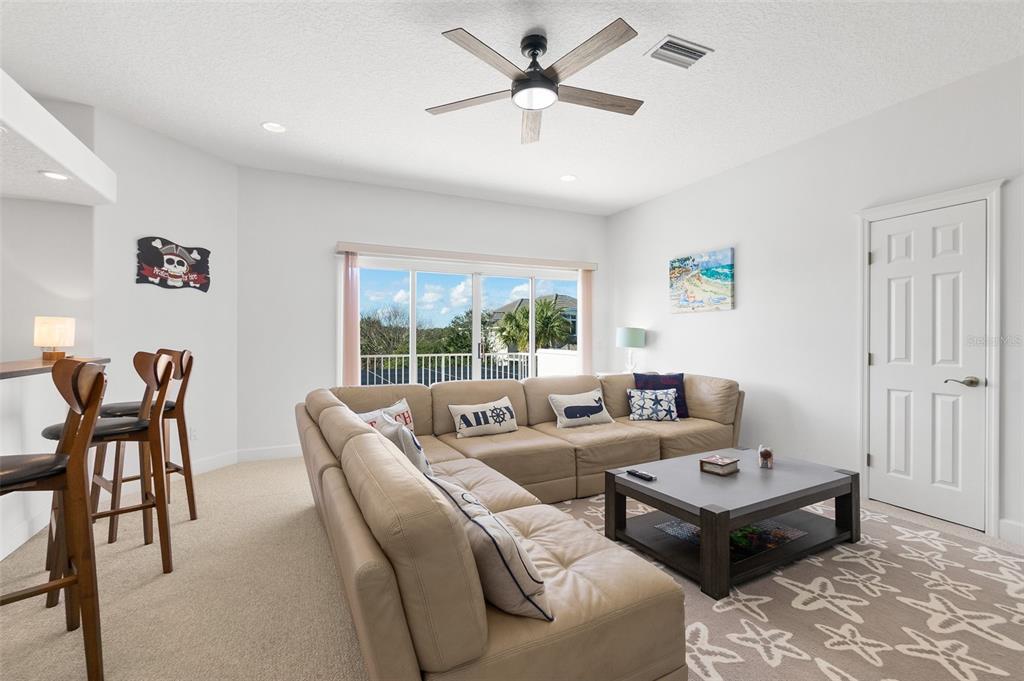 104 ISLAND ESTATES PARKWAY