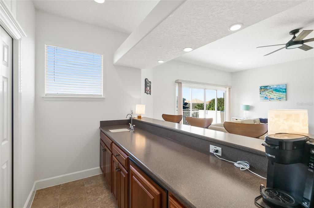 104 ISLAND ESTATES PARKWAY