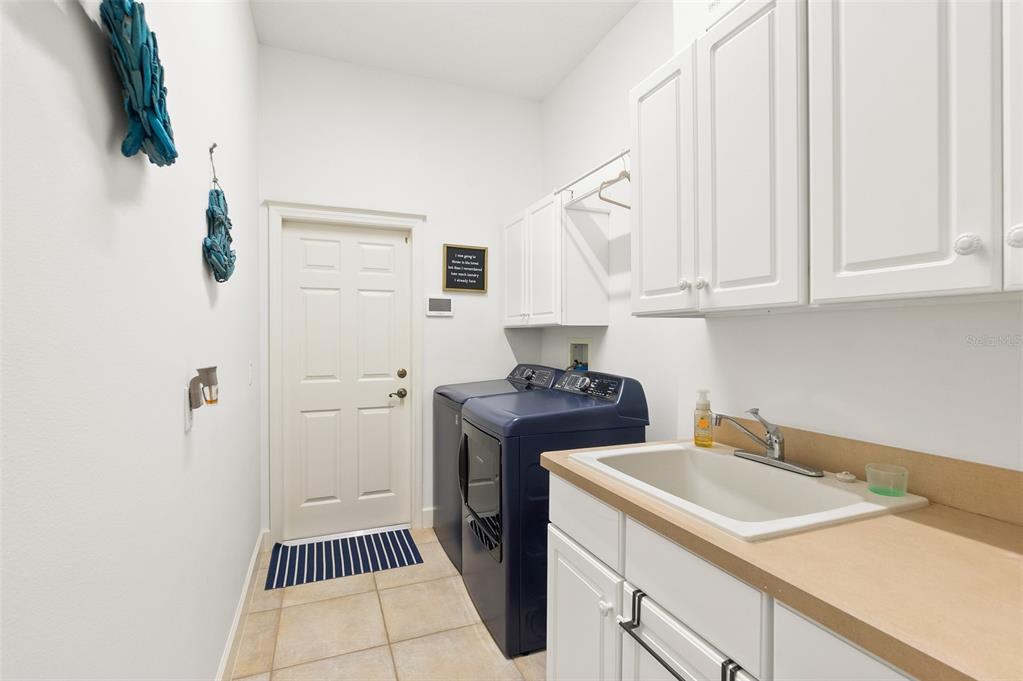 104 ISLAND ESTATES PARKWAY