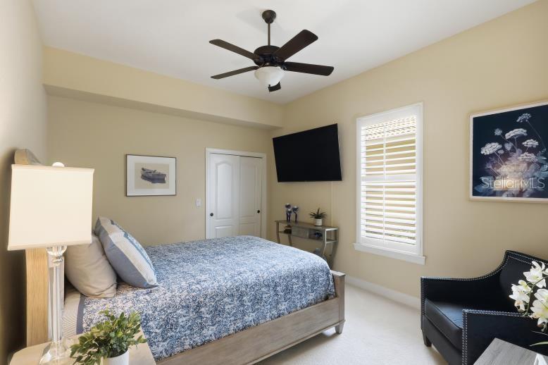 34 N WATERVIEW DRIVE