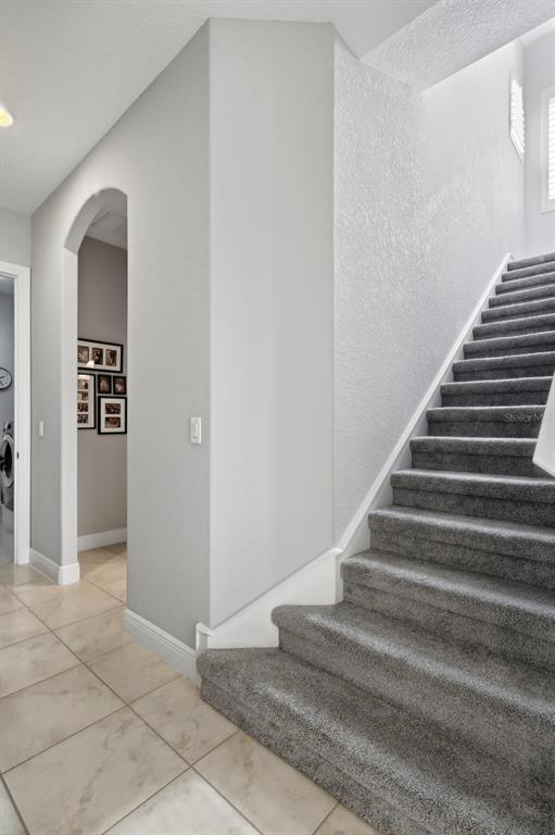 34 N WATERVIEW DRIVE