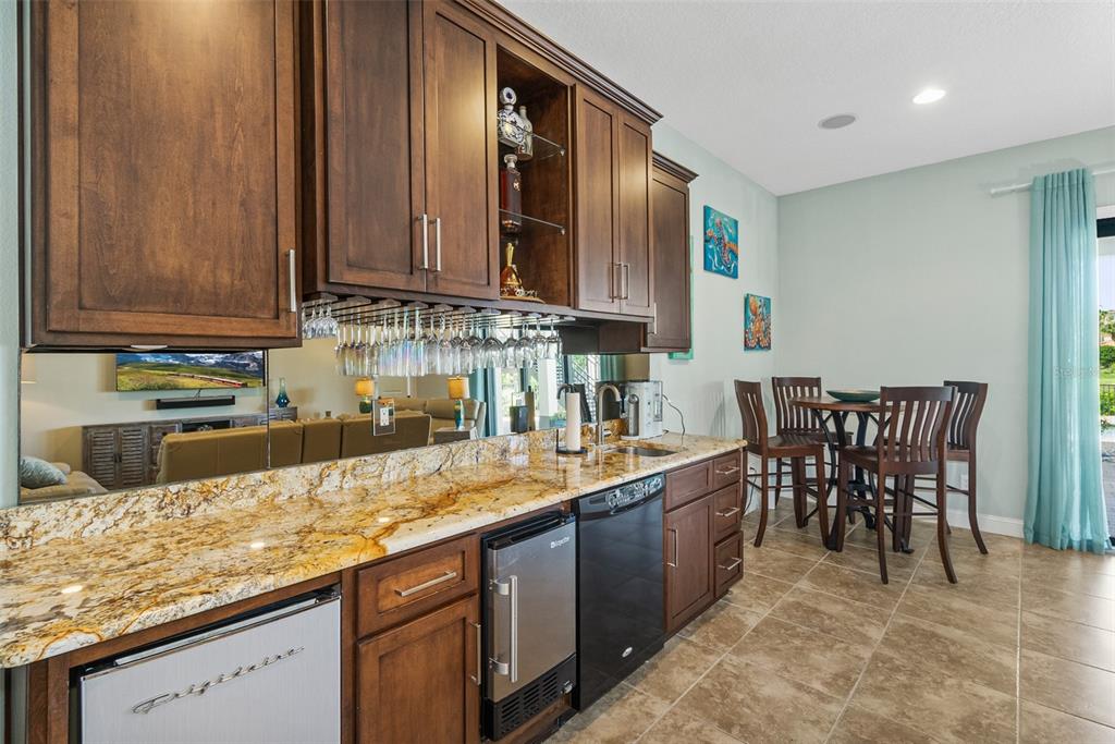 7 HAMMOCK BEACH CIRCLE S