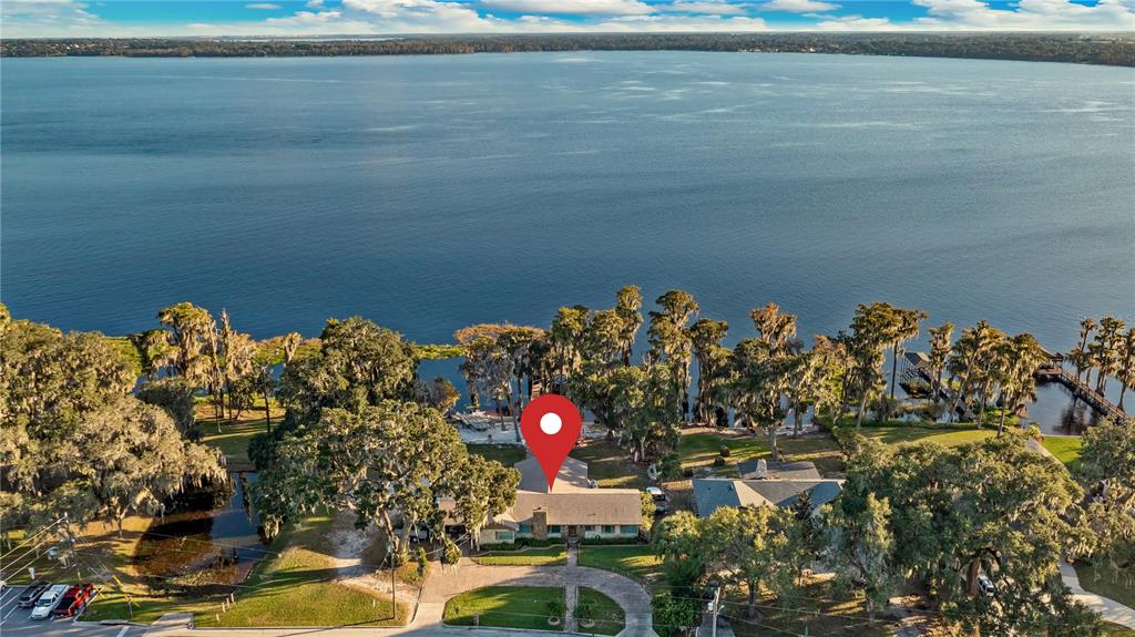 1241 W LAKESHORE DRIVE