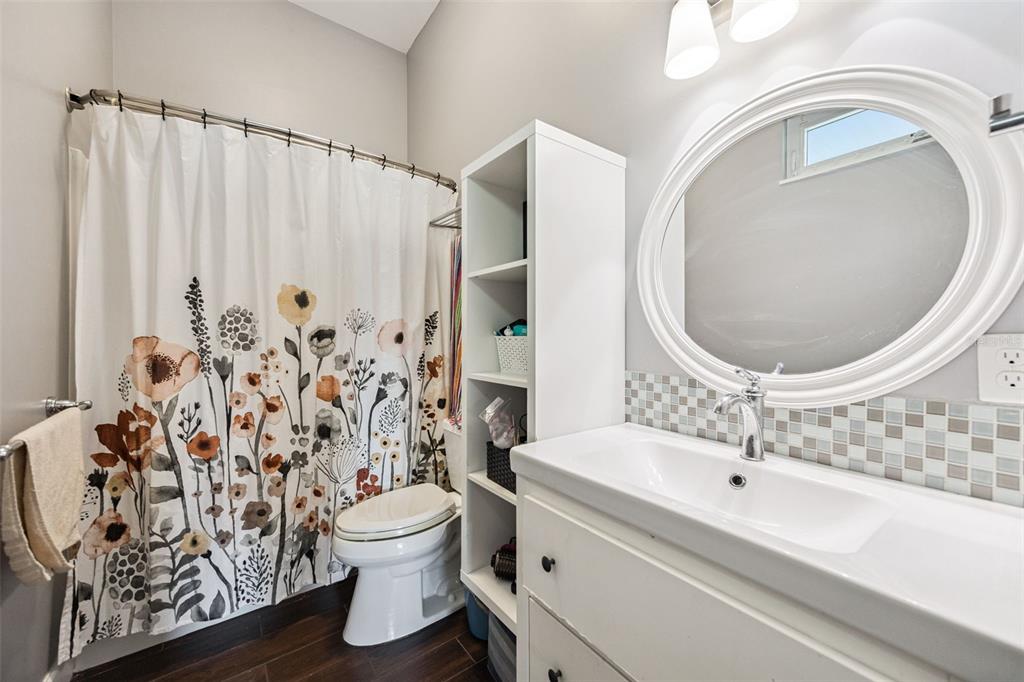 16909 FLORENCE VIEW DRIVE