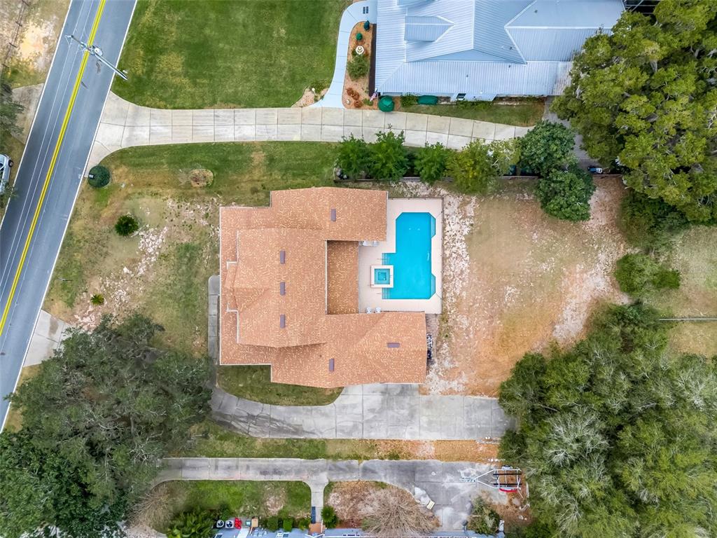 10336 LAKE LOUISA ROAD