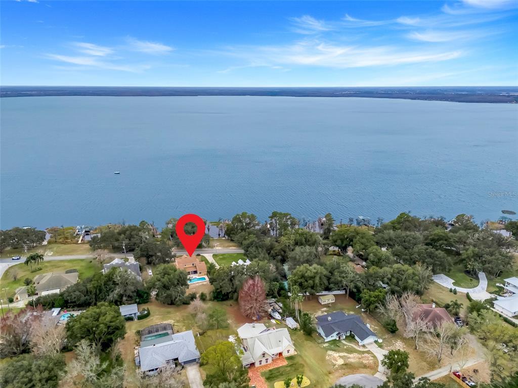 10336 LAKE LOUISA ROAD