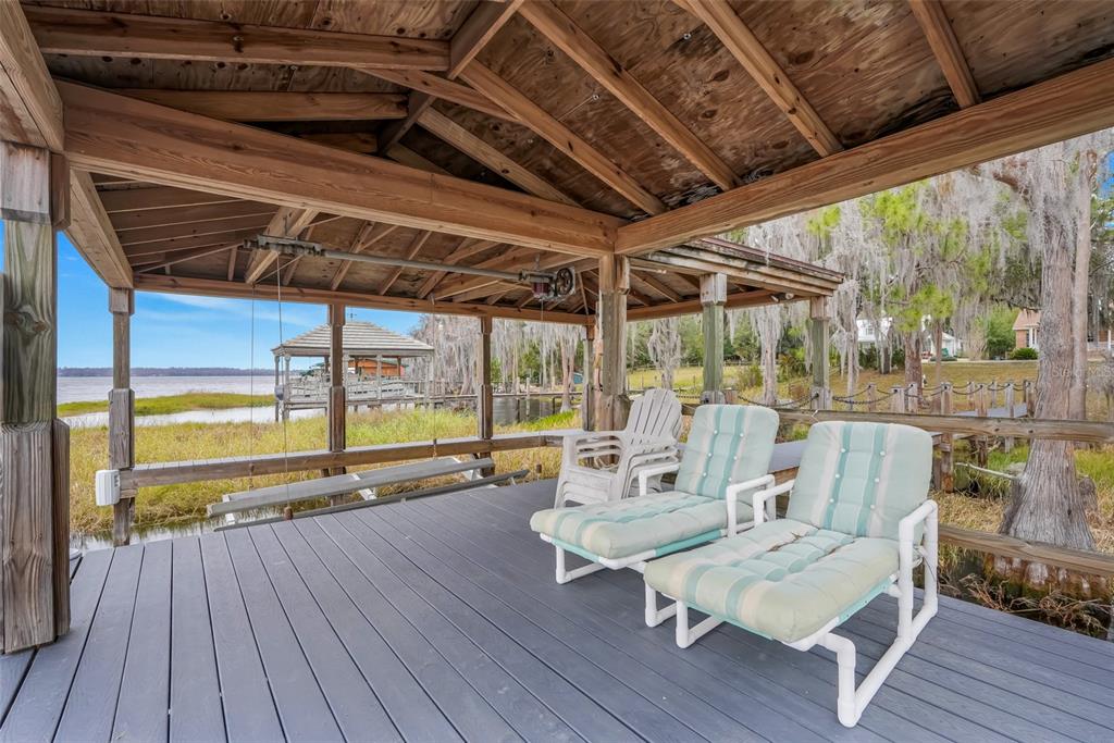 10336 LAKE LOUISA ROAD