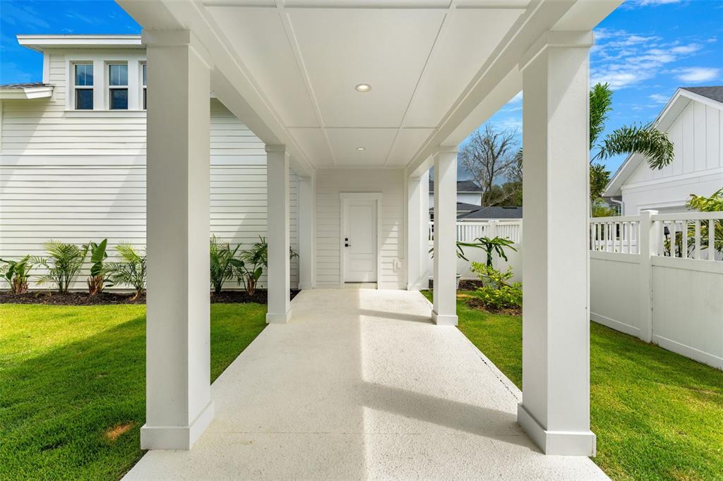 906 ALLENDALE LANE