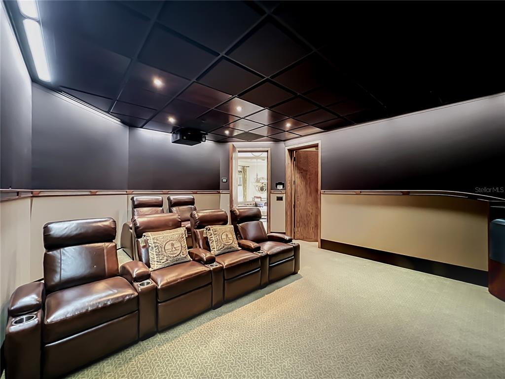 16028 PENDIO DRIVE