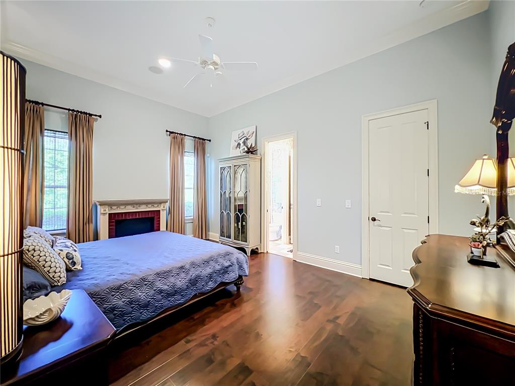 16028 PENDIO DRIVE