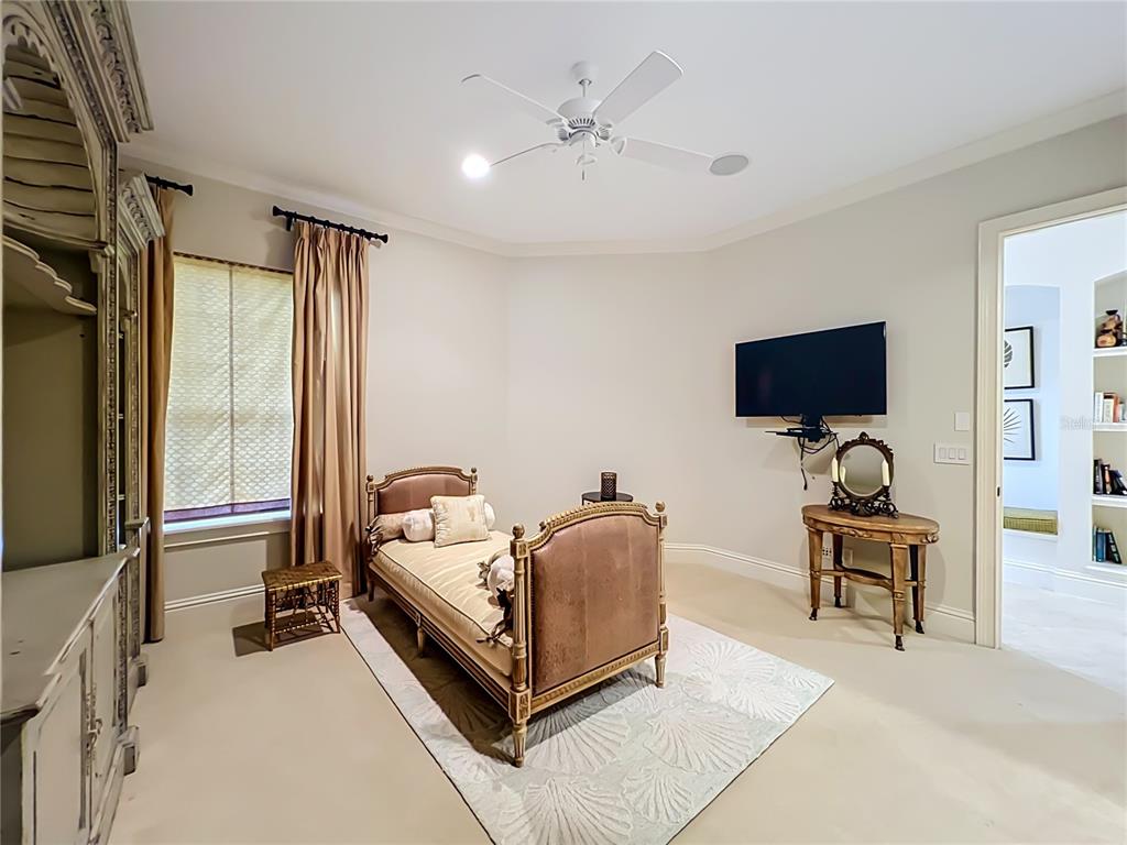 16028 PENDIO DRIVE