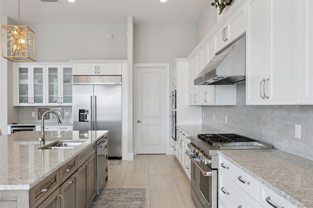 15421 PENDIO DRIVE