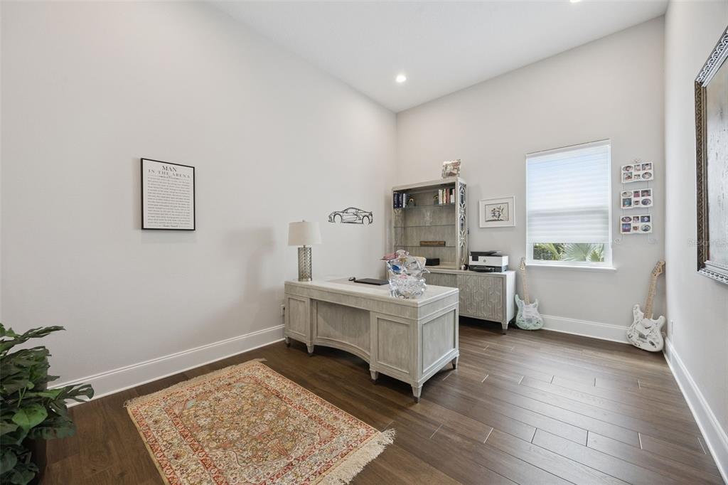 15421 PENDIO DRIVE