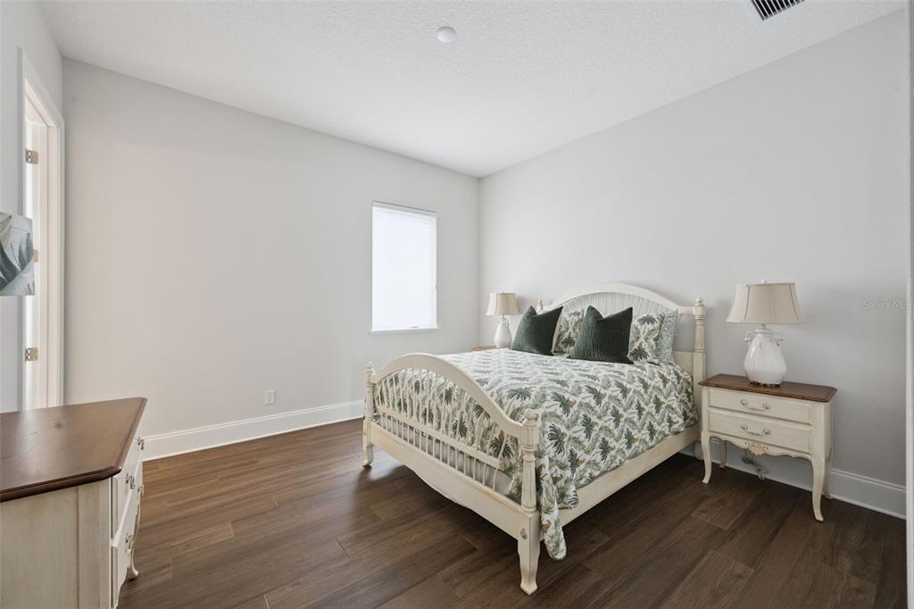15421 PENDIO DRIVE