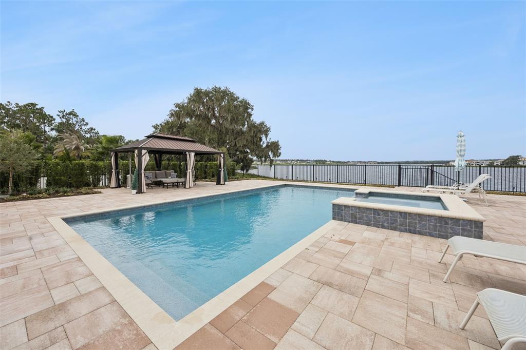 15421 PENDIO DRIVE