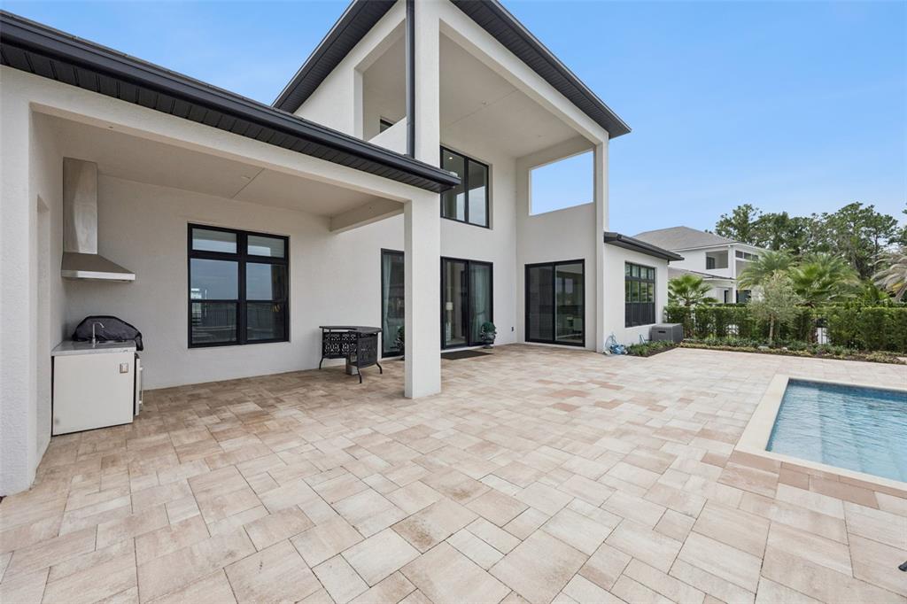 15421 PENDIO DRIVE