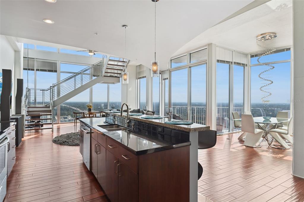 155 S COURT AVENUE UNIT P-2901