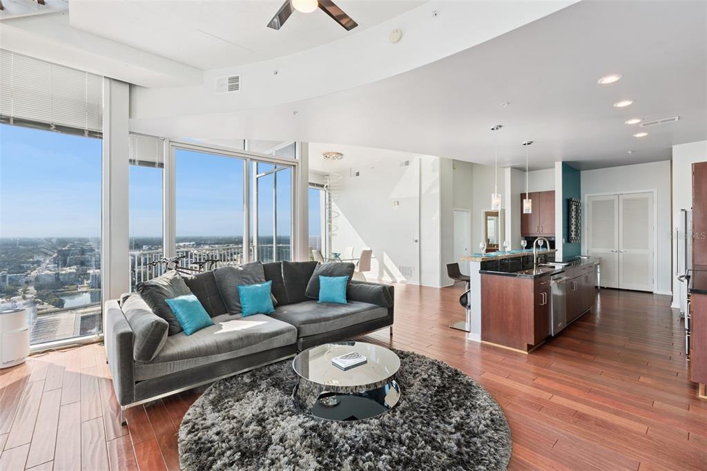 155 S COURT AVENUE UNIT P-2901
