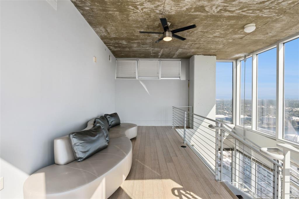 155 S COURT AVENUE UNIT P-2901