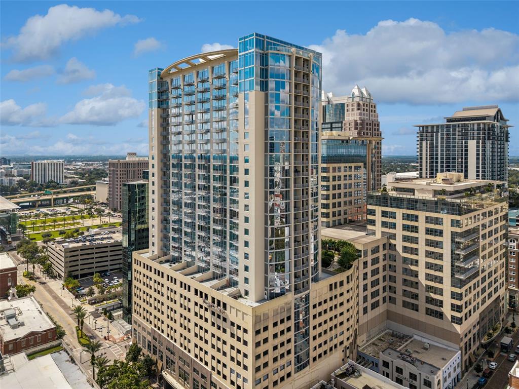 155 S COURT AVENUE UNIT P-2901