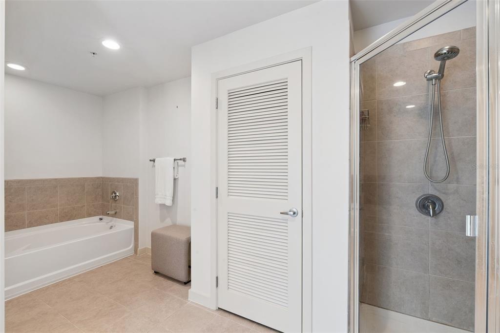 155 S COURT AVENUE UNIT P-2901
