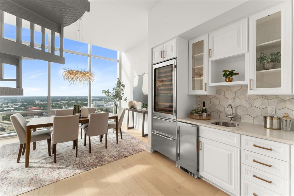 150 E ROBINSON STREET UNIT PH3
