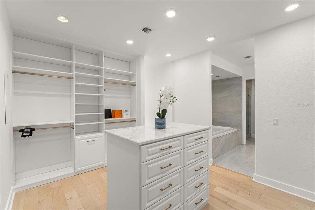 150 E ROBINSON STREET UNIT PH3