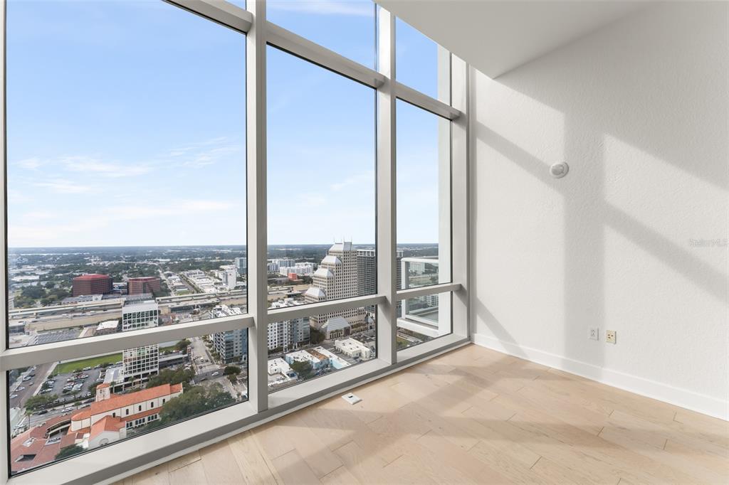 150 E ROBINSON STREET UNIT PH3