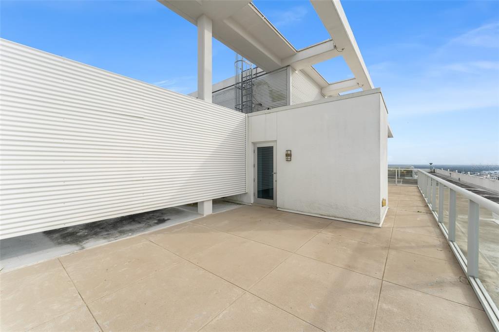 150 E ROBINSON STREET UNIT PH3
